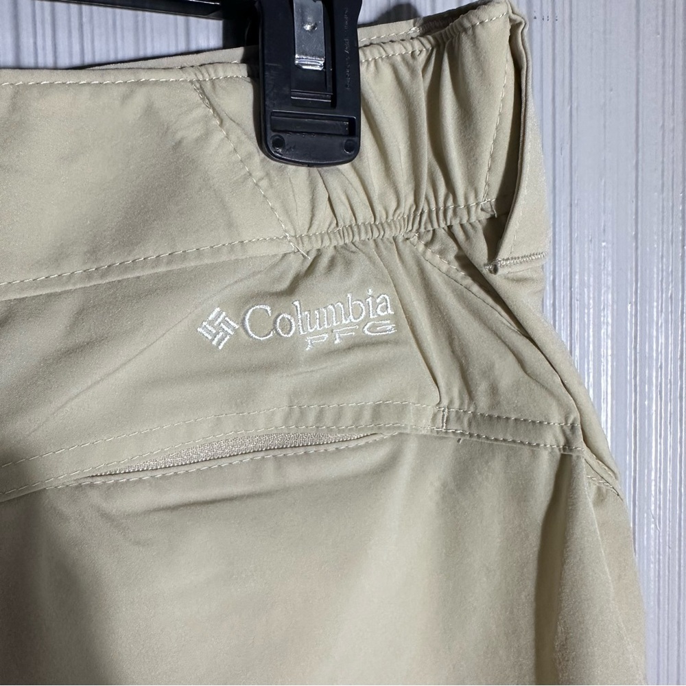 Columbia NWT Coral Point III 7” inseam tan shorts women’s 10 SPF 50 Omni Shade - Picture 8 of 13